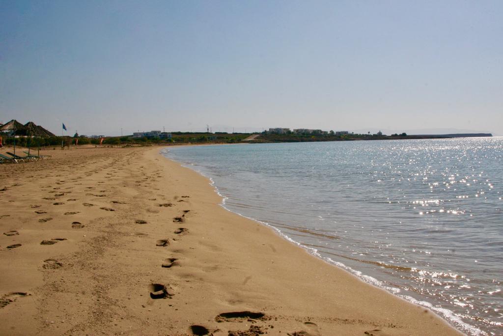 Porto Paradiso * Chrisi Akti (Paros)